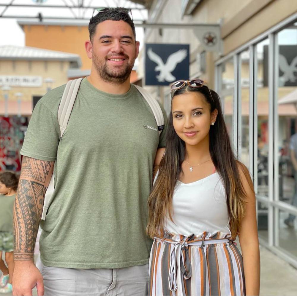 Meet your Posher, Lina